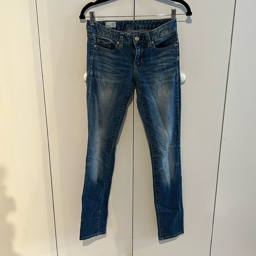 GAP skinny jeans